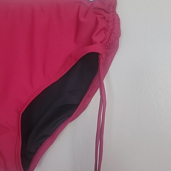 Bonneuitbebe Red Bikini Swimsuit Bottoms Size S NWT - Picture 2 of 5